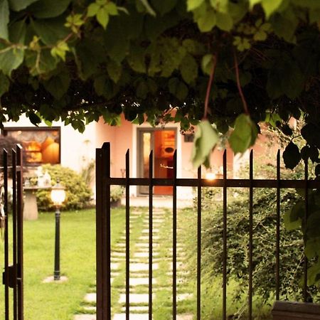 Un Sorriso Sul Viso Villa Martiniana Po Bagian luar foto